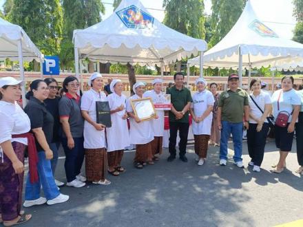 TP PKK Desa Madenan sebagai duta Kecamatan Tejakula